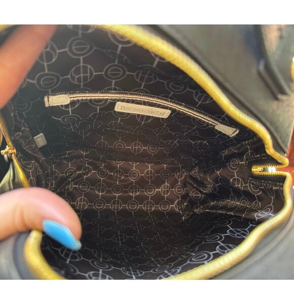 Henri Bendel West 57th Backpack Leather Round Bag Adjustable Straps Black Gold - Picture 7 of 7